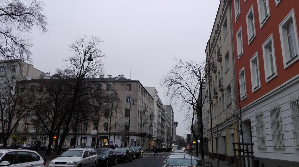 Klimatyczna Kawalerka W Centrum Warszawy Warschau Exterior foto