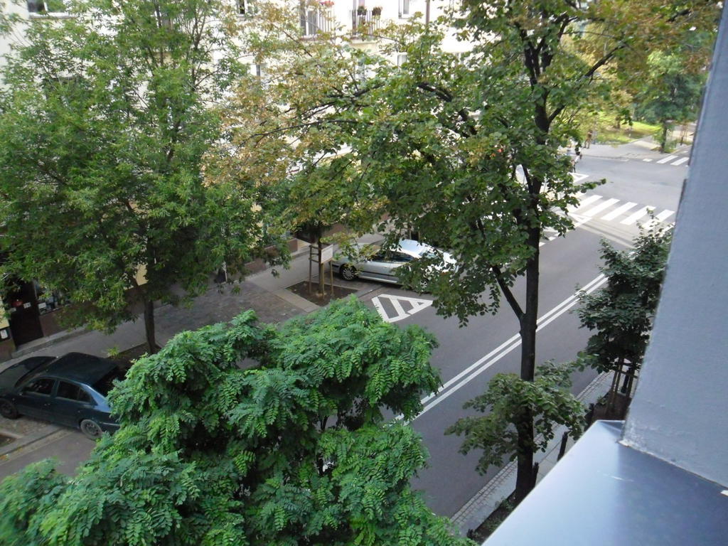 Klimatyczna Kawalerka W Centrum Warszawy Warschau Exterior foto