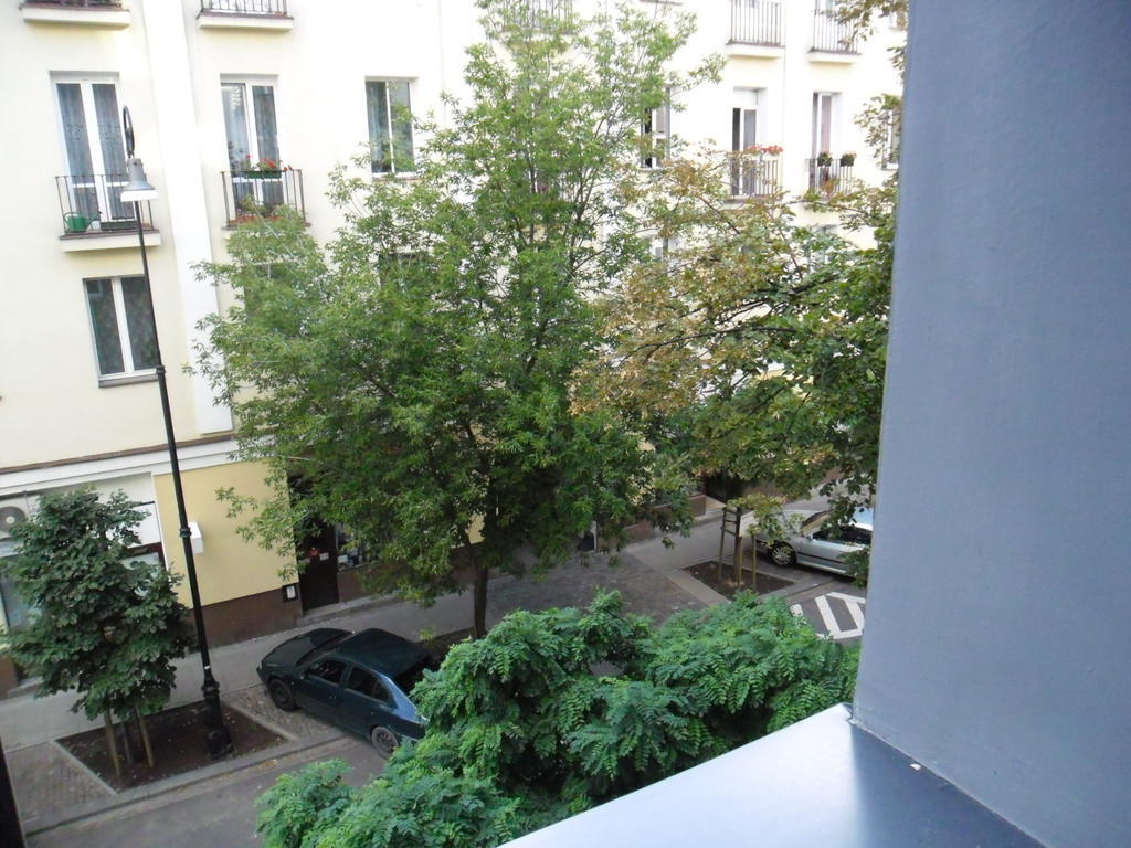 Klimatyczna Kawalerka W Centrum Warszawy Warschau Exterior foto